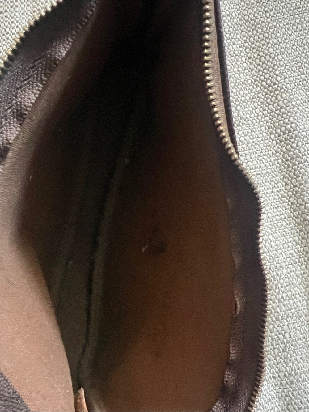 Louis Vuitton Brown Monogram Pochette Shoulder Bag with Leather Strap - Picture 5 of 10
